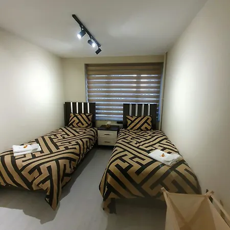 Calm & Cosy Flat In Perfect Location Nisantasi 아파트