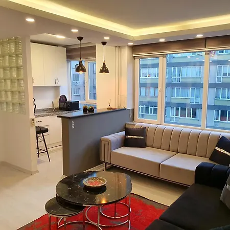 Calm & Cosy Flat In Perfect Location Nisantasi شقة